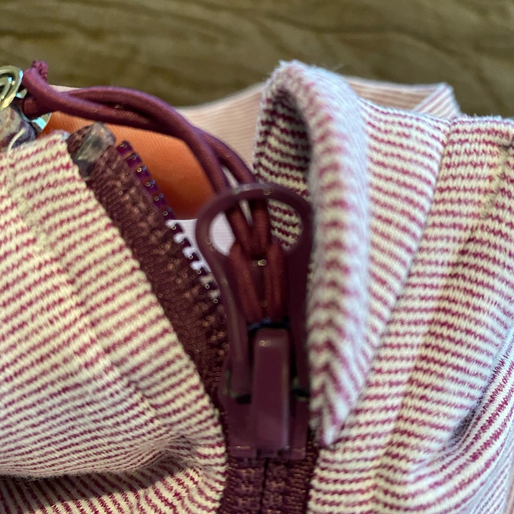 Vguc In Stride Jacket. Hard To Find Color - image 3